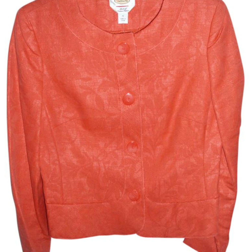 Bright short fitted brocade mandarin suit jacket